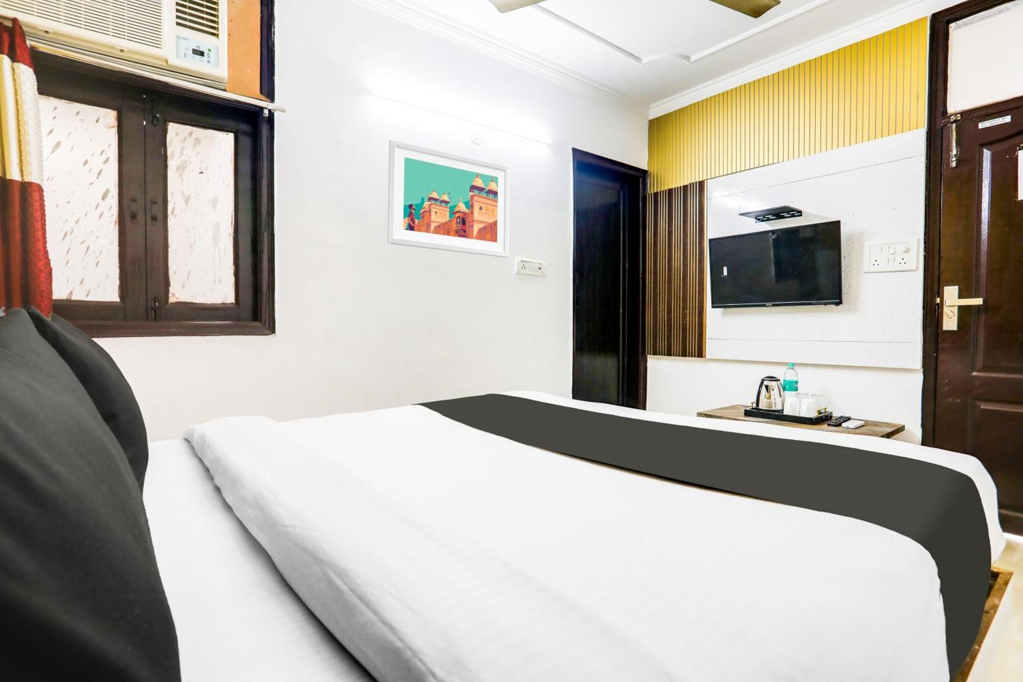 Hotel O Anchal Dx Нью-Дели Экстерьер фото