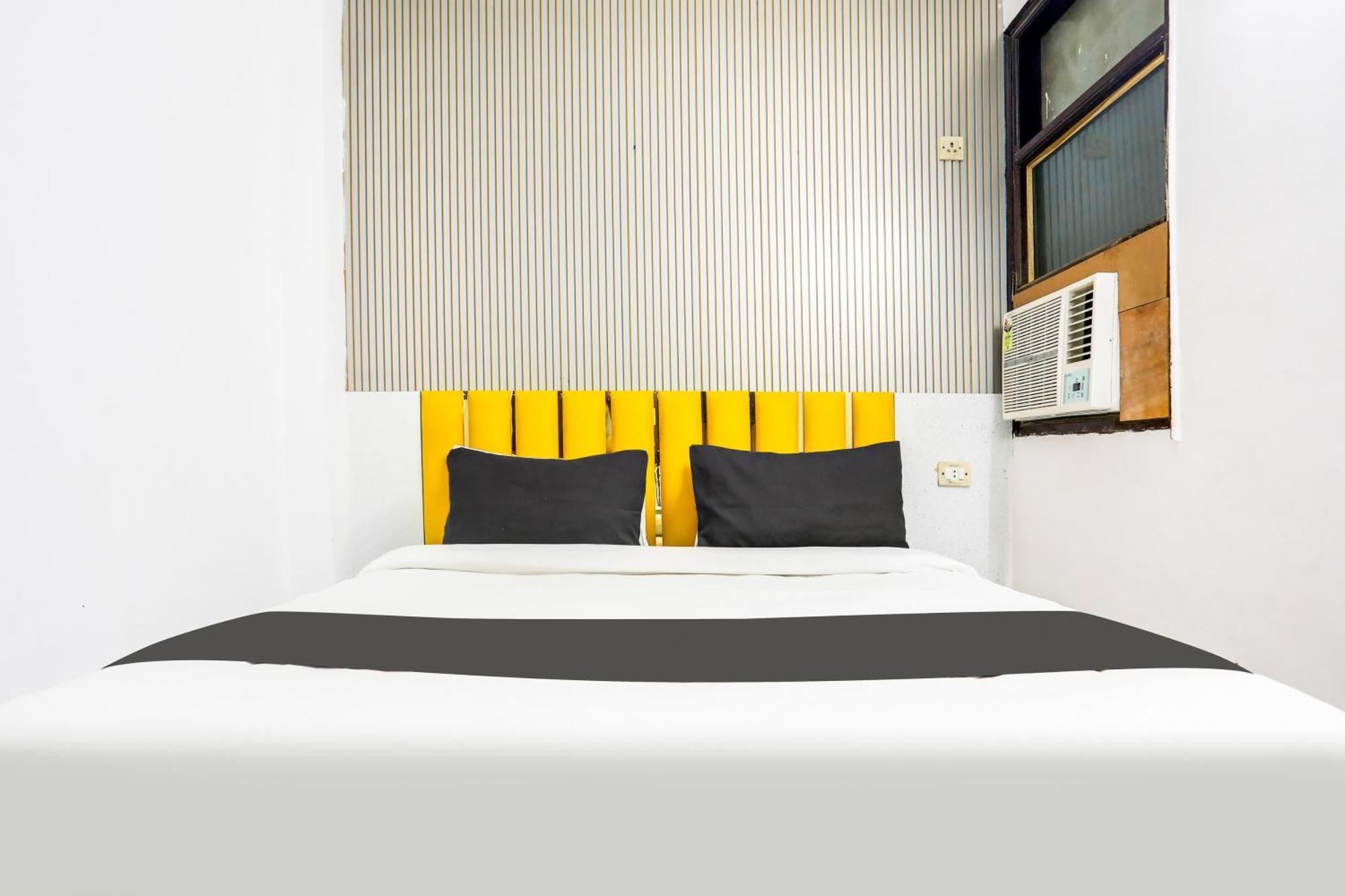 Hotel O Anchal Dx Нью-Дели Экстерьер фото