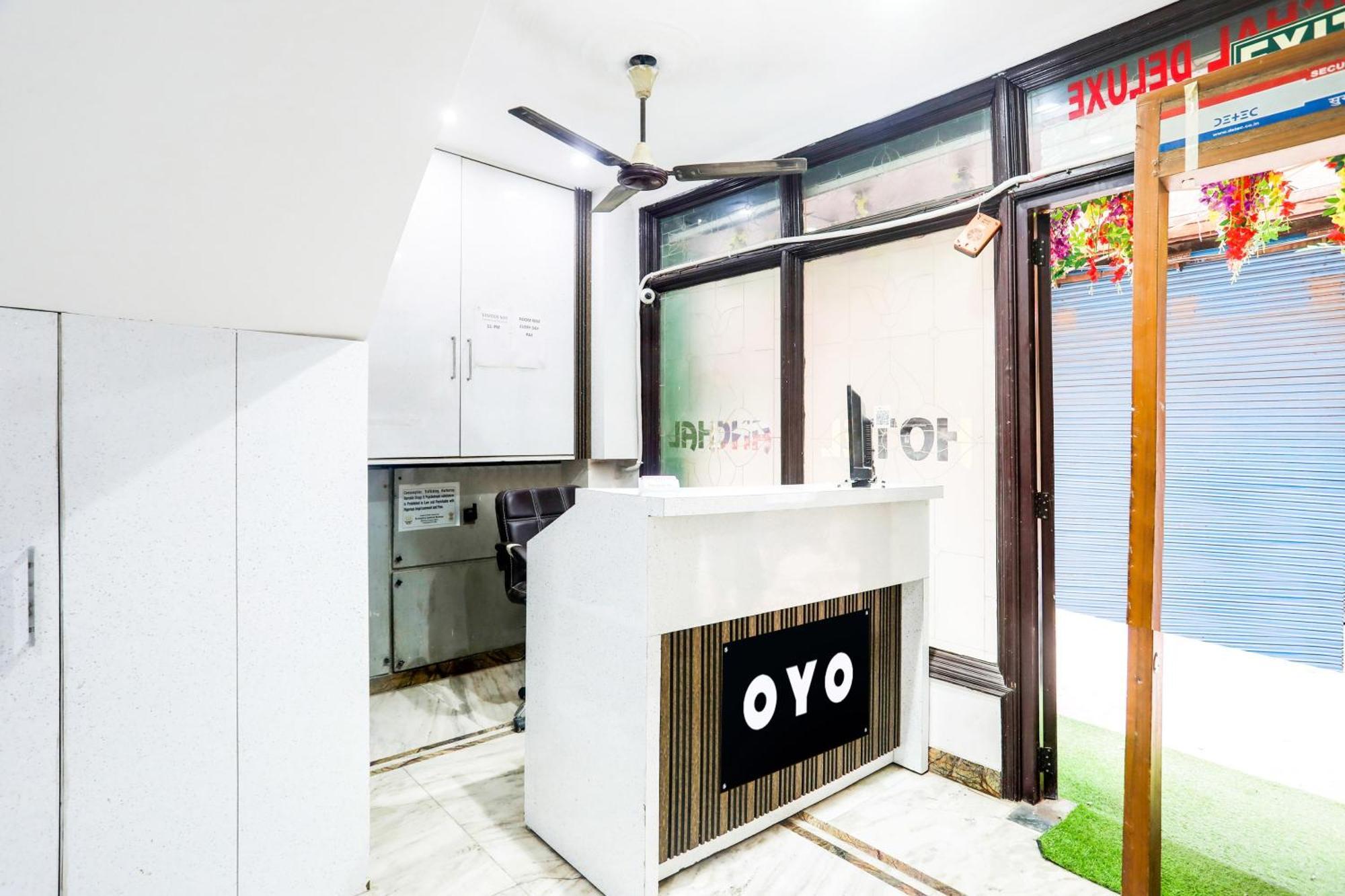 Hotel O Anchal Dx Нью-Дели Экстерьер фото